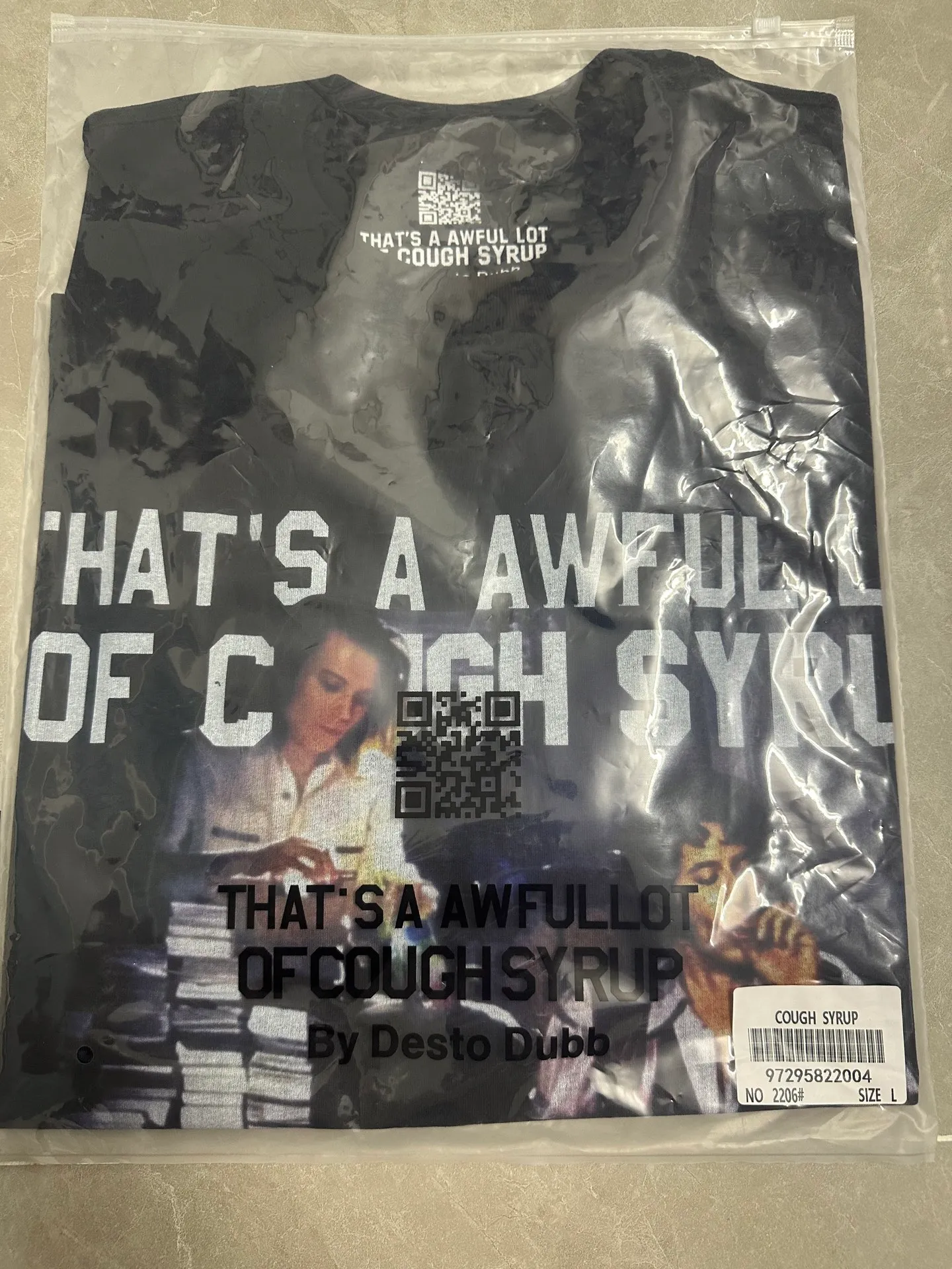 2206# Active Black (white ink direct injection) | THAT'S A AWFUL LOT OF COUGH SYRUP In Stock Real shot American simple fashion brand loose casual T-shirt Fabric (fabric): 32 counts Weight combed double yarn pure cotton Sizes (size): S-M L X L Color (colour): Active Black